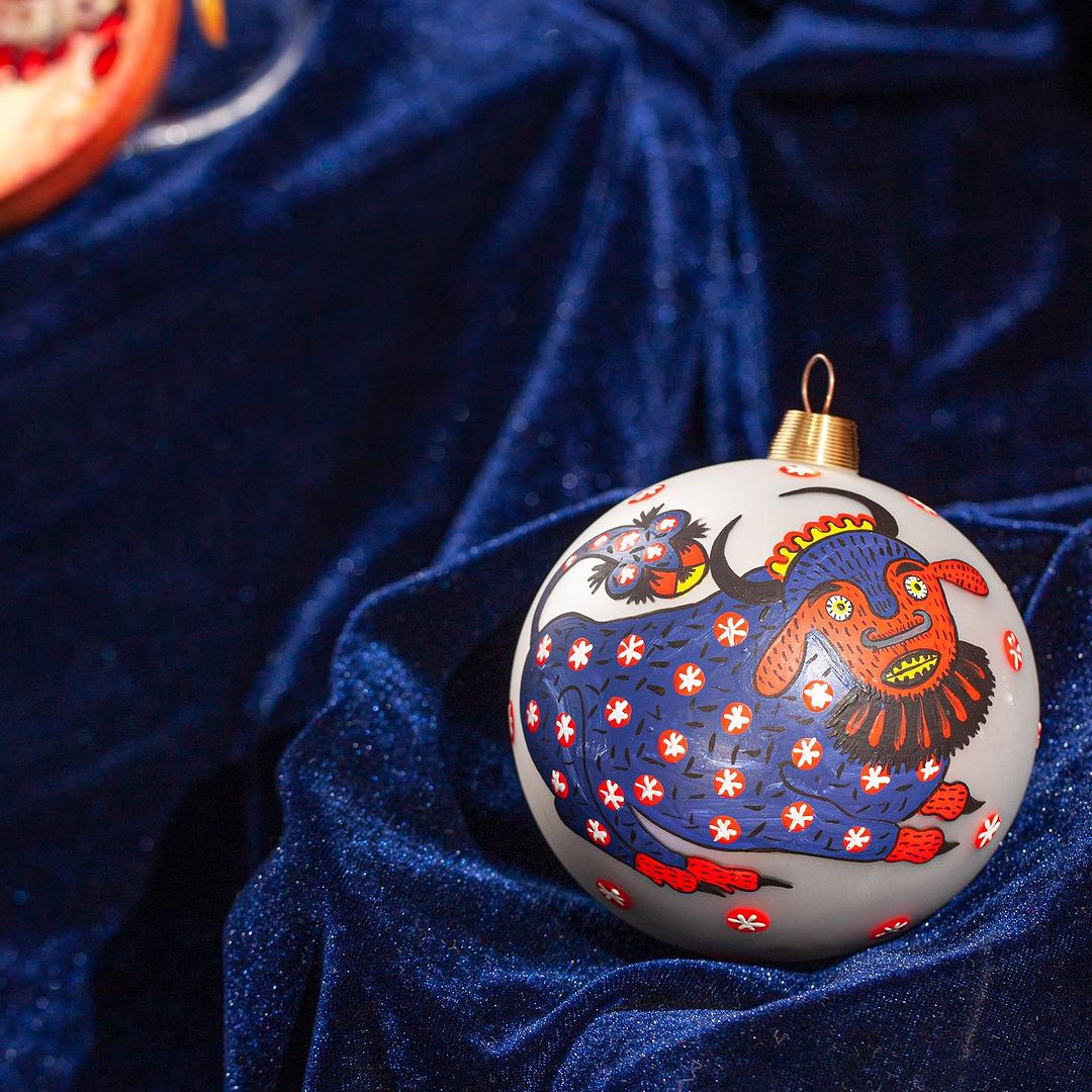 Зображення до Вітражний розпис ялинкових іграшок 🎄